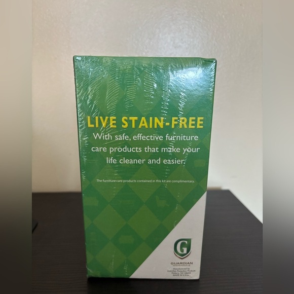 Bobs Furniture Care Kit Fabric & Rug Cleaner Wood Polish Water Base 8 OZ - Picture 4 of 8